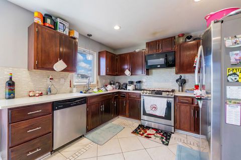 Tiny photo for 1712 Mandan Village Drive, Plainfield, IL 60586 (MLS # 12555169)