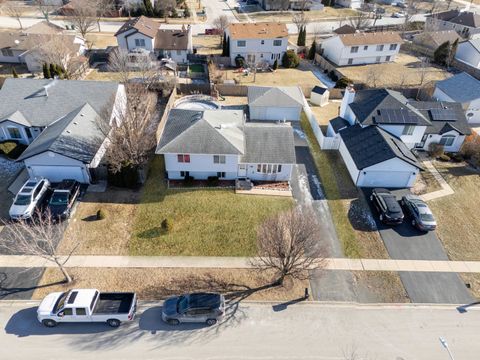 Tiny photo for 1712 Mandan Village Drive, Plainfield, IL 60586 (MLS # 12555169)