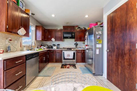 Tiny photo for 1712 Mandan Village Drive, Plainfield, IL 60586 (MLS # 12555169)