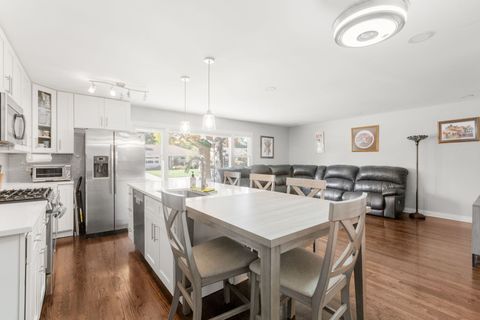 Tiny photo for 1013 Longaker Road, Northbrook, IL 60062 (MLS # 12503985)