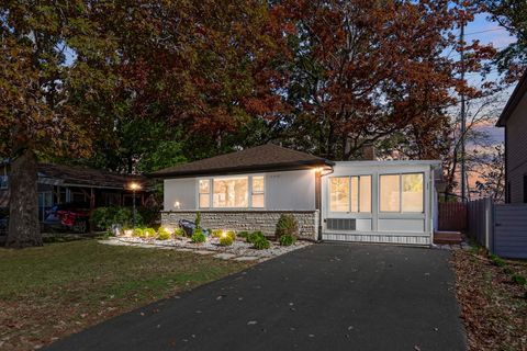 Tiny photo for 1013 Longaker Road, Northbrook, IL 60062 (MLS # 12503985)