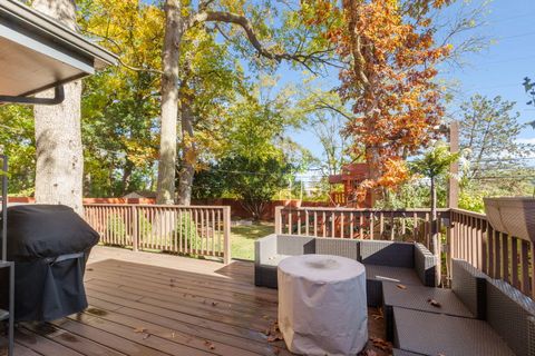 Tiny photo for 1013 Longaker Road, Northbrook, IL 60062 (MLS # 12503985)