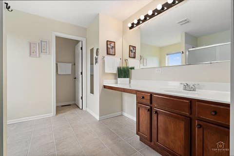 Tiny photo for 3051 Bridgeham Street, Elgin, IL 60124 (MLS # 12730671)