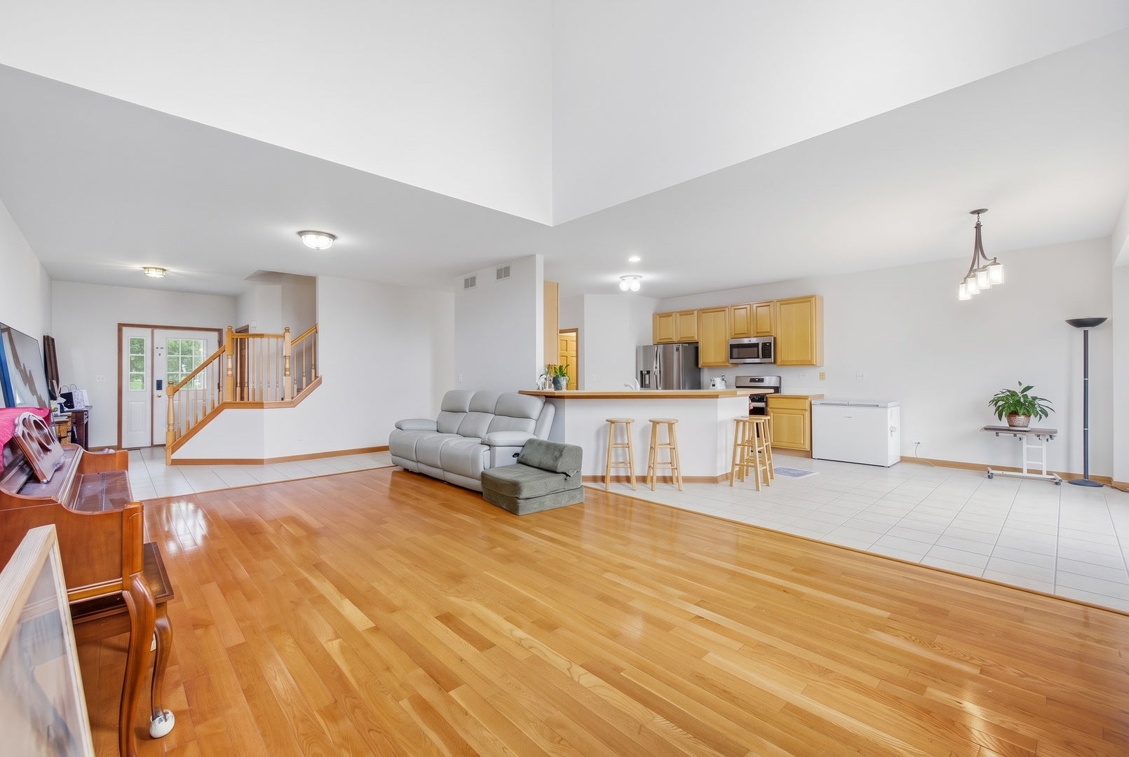 11610 Lake Shore Drive
