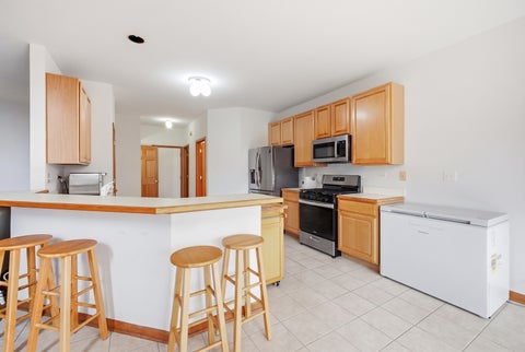 Tiny photo for 11610 Lake Shore Drive, Orland Park, IL 60467 (MLS # 12775108)