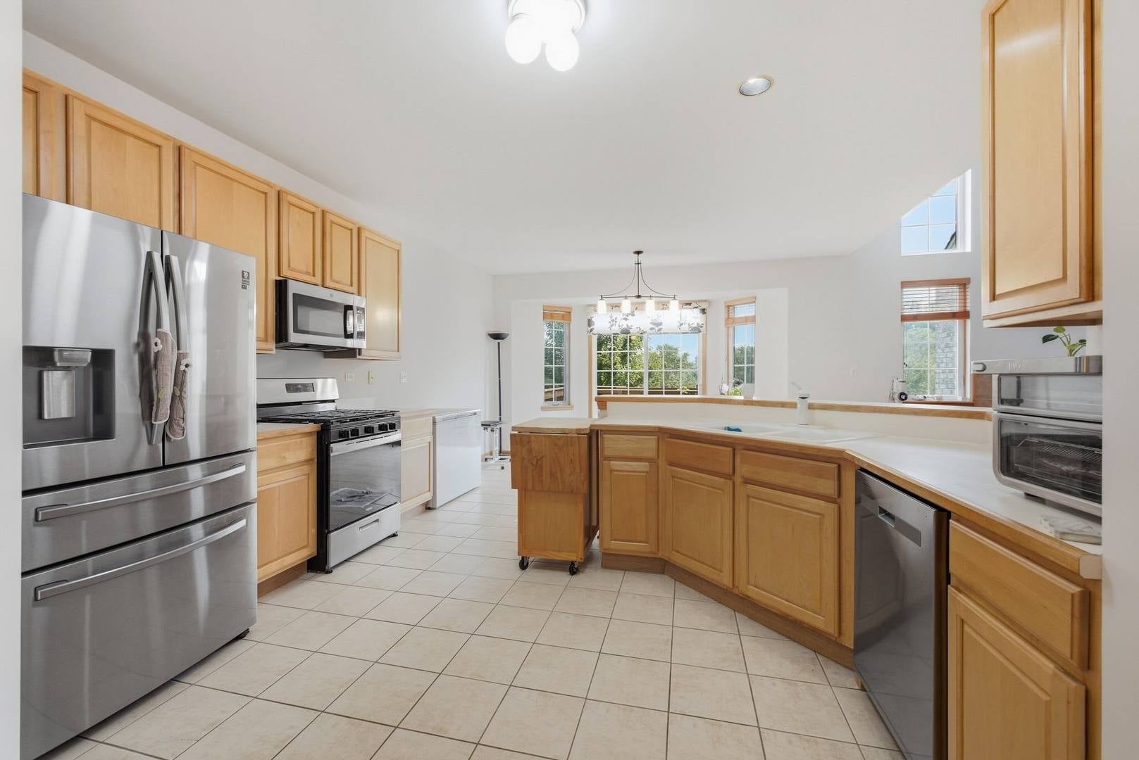 11610 Lake Shore Drive
