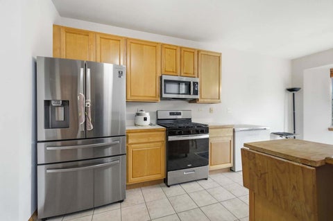 Tiny photo for 11610 Lake Shore Drive, Orland Park, IL 60467 (MLS # 12775108)