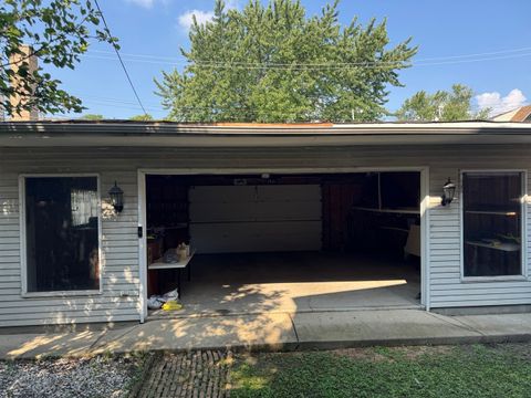 Tiny photo for 3908 N Bernard Street, Chicago, IL 60618 (MLS # 12440552)