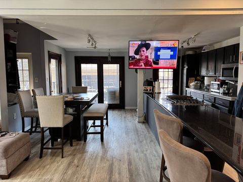 Tiny photo for 3908 N Bernard Street, Chicago, IL 60618 (MLS # 12440552)