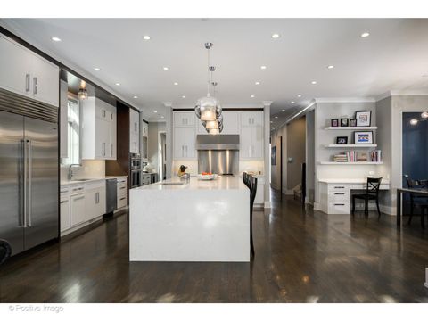 Tiny photo for 2107 W Bradley Place, Chicago, IL 60618 (MLS # 12520914)