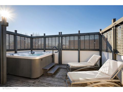 Tiny photo for 2107 W Bradley Place, Chicago, IL 60618 (MLS # 12520914)