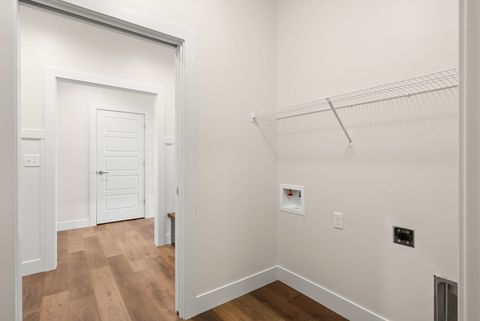 Tiny photo for 5 FRANK Court, Leclaire, IA 52753 (MLS # 12550640)