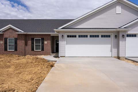 Tiny photo for 5 FRANK Court, Leclaire, IA 52753 (MLS # 12550640)