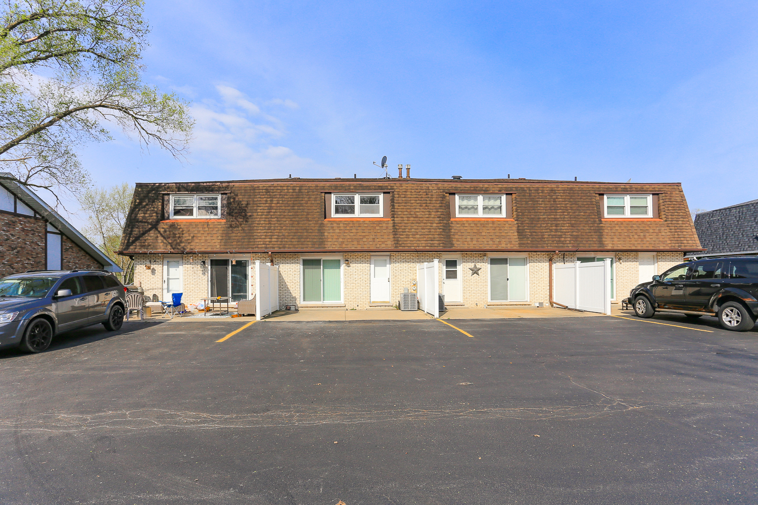 View New Lenox, IL 60451 condo