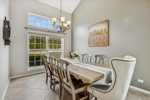 Tiny photo for 6 Morningside Court, Lake In The Hills, IL 60156 (MLS # 12546450)