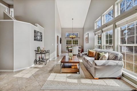 Tiny photo for 6 Morningside Court, Lake In The Hills, IL 60156 (MLS # 12546450)