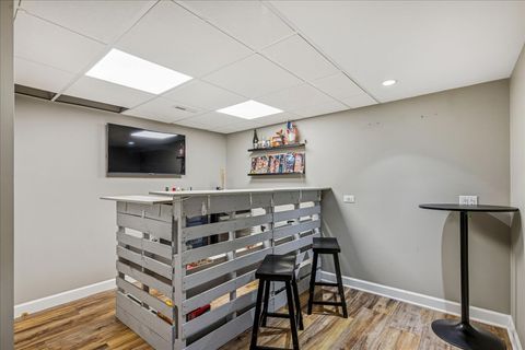 Tiny photo for 6 Morningside Court, Lake In The Hills, IL 60156 (MLS # 12546450)