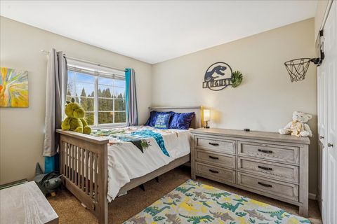 Tiny photo for 6 Morningside Court, Lake In The Hills, IL 60156 (MLS # 12546450)