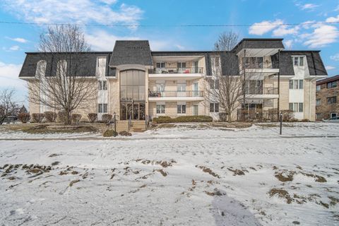 Tiny photo for 18559 Escanaba Avenue #201, Lansing, IL 60438 (MLS # 12552374)