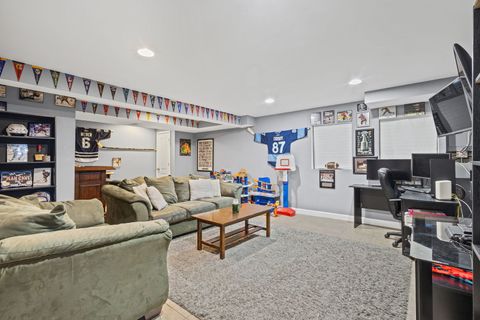 Tiny photo for 16703 S Sunset Ridge Court, Lockport, IL 60441 (MLS # 12597306)