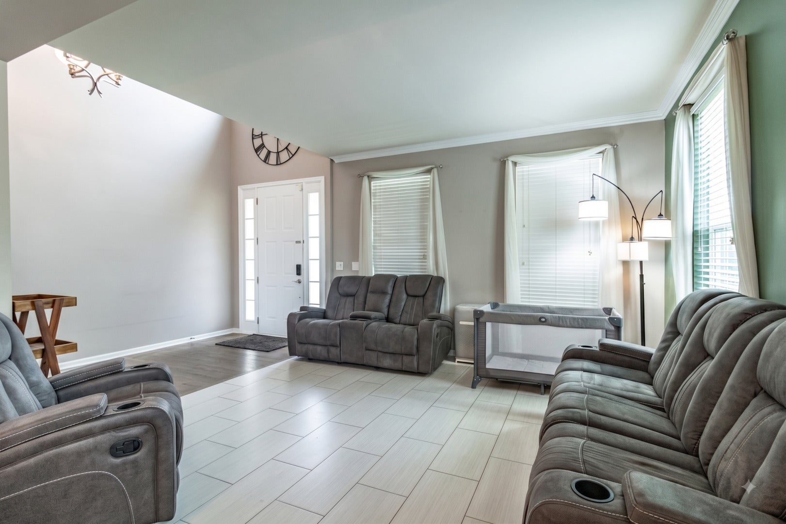 10727 Mayfield Lane