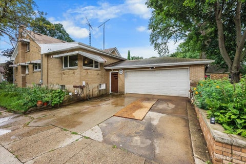 Tiny photo for 867 Clay Street, Woodstock, IL 60098 (MLS # 12775928)