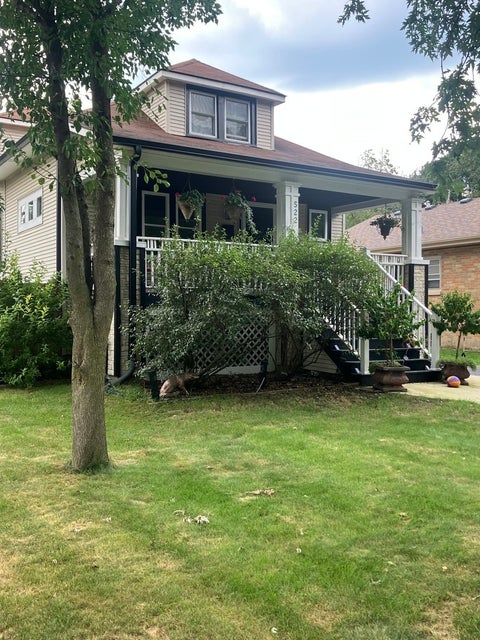 Tiny photo for 522 Anderson Boulevard, Geneva, IL 60134 (MLS # 12748880)