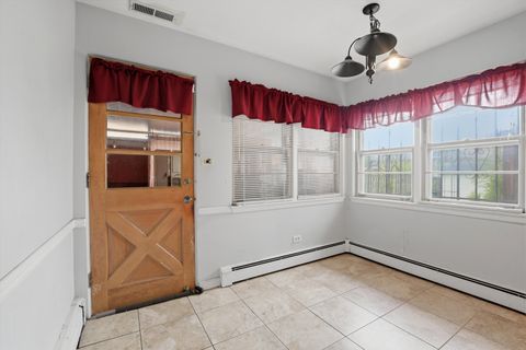 Tiny photo for 814 N GREENWOOD Avenue, Park Ridge, IL 60068 (MLS # 12633676)