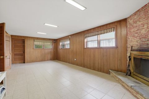 Tiny photo for 814 N GREENWOOD Avenue, Park Ridge, IL 60068 (MLS # 12633676)