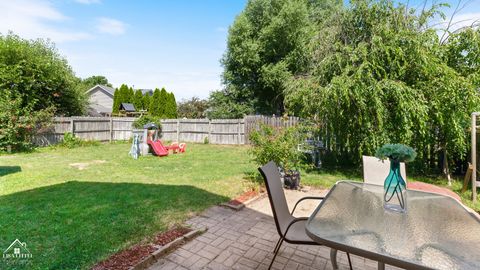 Tiny photo for 2870 Dorothy Drive, Aurora, IL 60504 (MLS # 12450441)