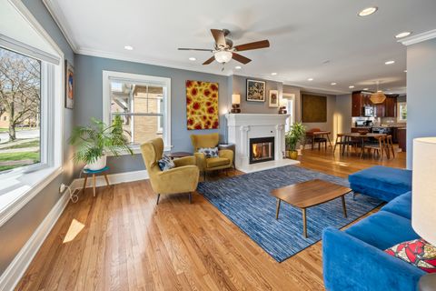 Tiny photo for 7833 Niles Center Road, Skokie, IL 60077 (MLS # 12567606)