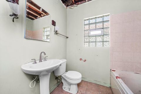 Tiny photo for 1430 S 10th Avenue, Maywood, IL 60153 (MLS # 12499284)