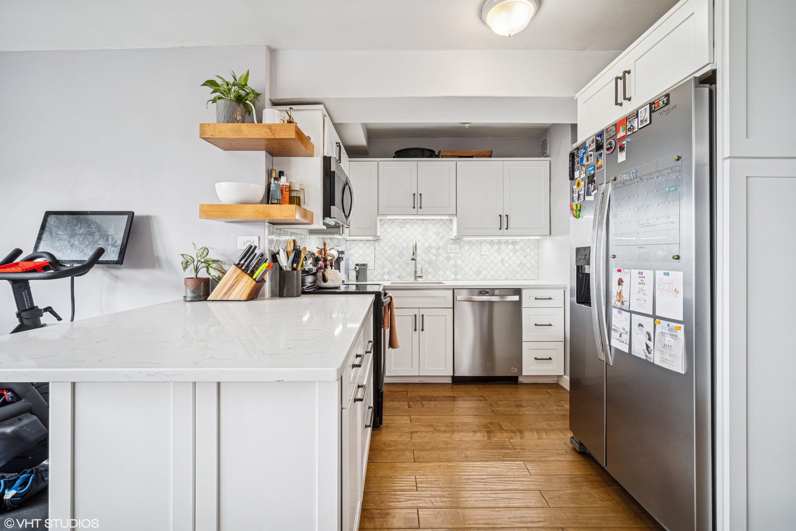 2909 N Sheridan Road 1204