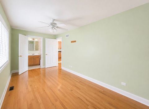 Tiny photo for 7319 W 58th Place, Summit, IL 60501 (MLS # 12664551)