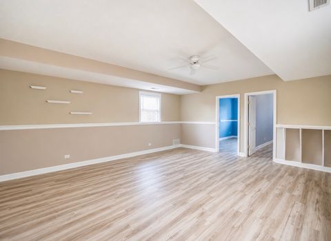 Tiny photo for 7319 W 58th Place, Summit, IL 60501 (MLS # 12664551)