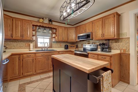 Tiny photo for 8449 Hickory Hills Road, Rock Falls, IL 61071 (MLS # 12487862)
