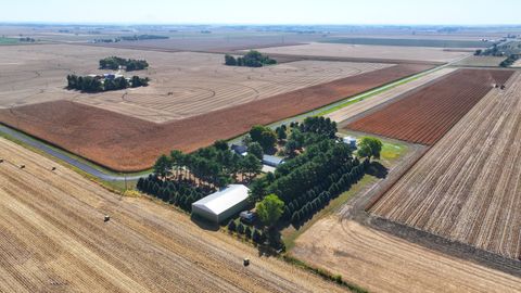 Tiny photo for 8449 Hickory Hills Road, Rock Falls, IL 61071 (MLS # 12487862)