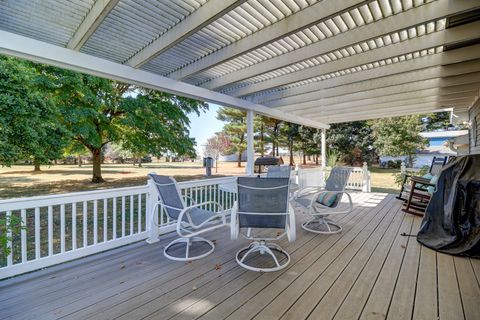 Tiny photo for 8449 Hickory Hills Road, Rock Falls, IL 61071 (MLS # 12487862)