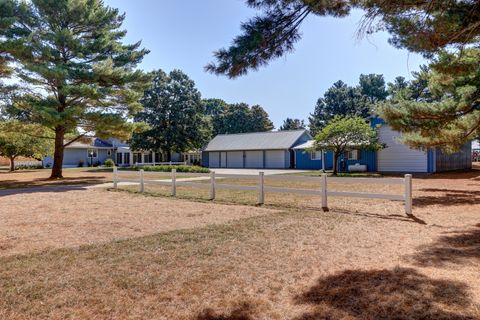 Tiny photo for 8449 Hickory Hills Road, Rock Falls, IL 61071 (MLS # 12487862)