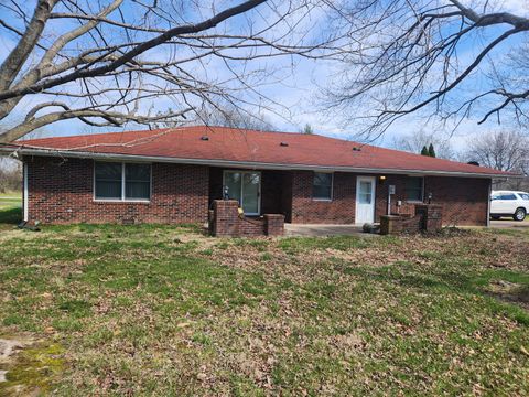 Tiny photo for 3769 Oxbow Road, Pinckneyville, IL 62274 (MLS # 12599025)
