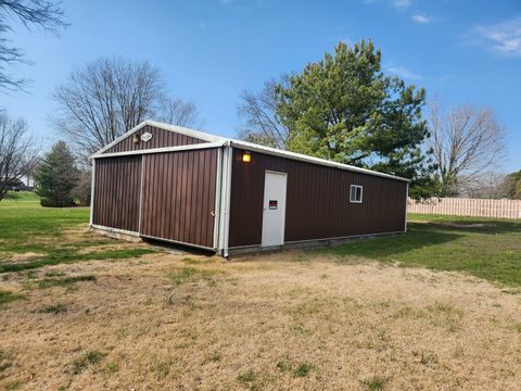 Tiny photo for 3769 Oxbow Road, Pinckneyville, IL 62274 (MLS # 12599025)