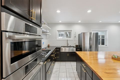 Tiny photo for 1727 W 69th St Street, Davenport, IA 52806 (MLS # 100000217)