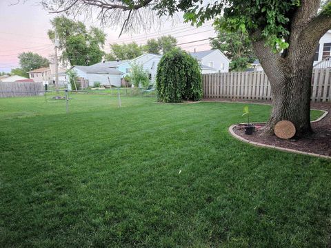 Tiny photo for 1727 W 69th St Street, Davenport, IA 52806 (MLS # 100000217)