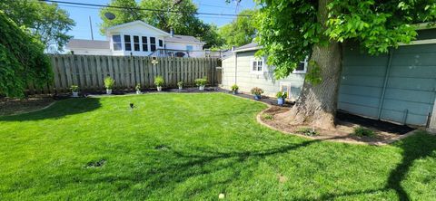 Tiny photo for 1727 W 69th St Street, Davenport, IA 52806 (MLS # 100000217)