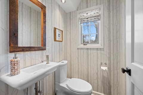 Tiny photo for 1831 Farm Road, Lake Forest, IL 60045 (MLS # 12552560)