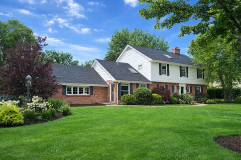 1831 Farm Road Lake Forest IL 60045