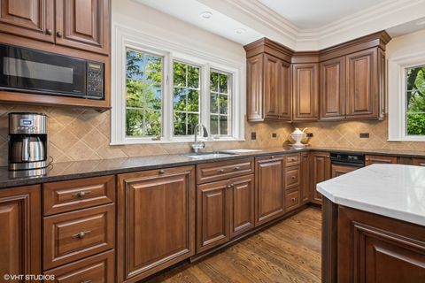 Tiny photo for 33 Ketterling Court, North Barrington, IL 60010 (MLS # 12575034)