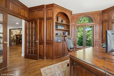 Tiny photo for 33 Ketterling Court, North Barrington, IL 60010 (MLS # 12575034)