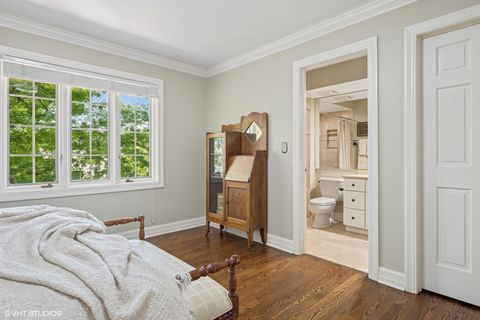 Tiny photo for 33 Ketterling Court, North Barrington, IL 60010 (MLS # 12575034)