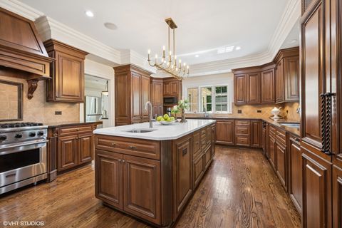 Tiny photo for 33 Ketterling Court, North Barrington, IL 60010 (MLS # 12575034)